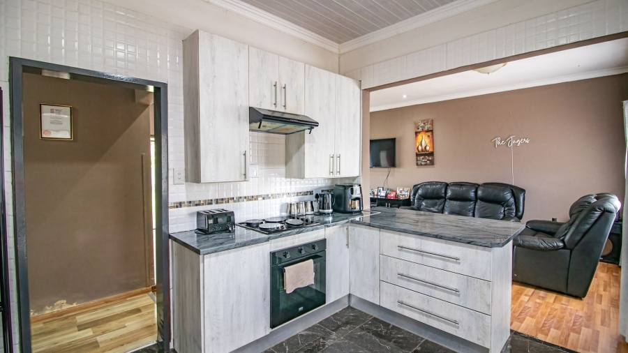 3 Bedroom Property for Sale in Amalinda Eastern Cape